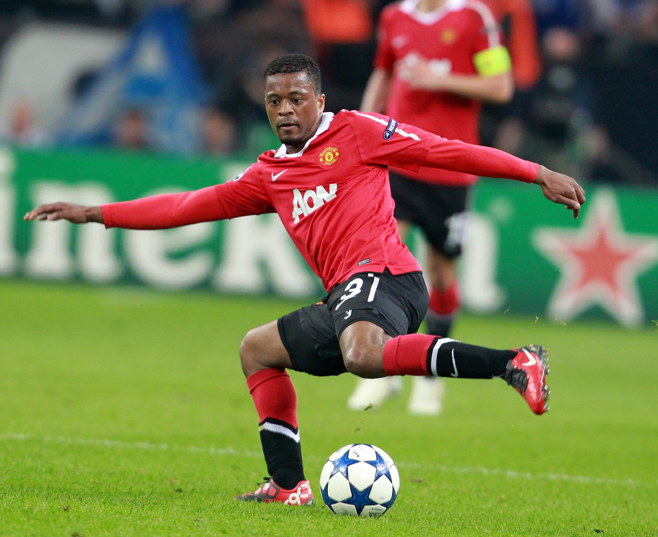 万欧元的价 万欧元的价